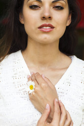 Similar image 13005352