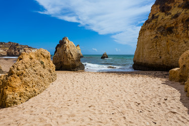 Similar image 13046878