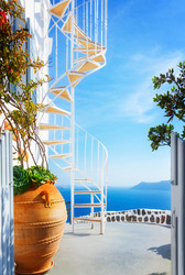 Similar image 13046048