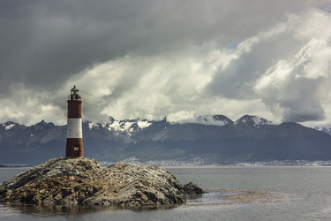 Similar image 13033667