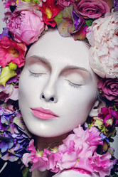 Similar image 13050295