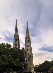 Similar image 13001378