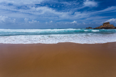 Similar image 13060052