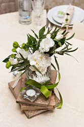 Similar image 13052352