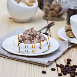 Similar image 13009610