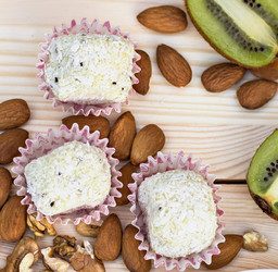 Similar image 13010965