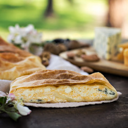 Similar image 13008472