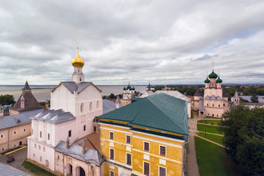 Similar image 13045138