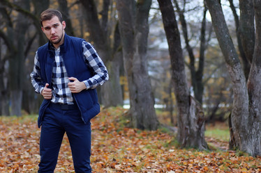 Similar image 13056119