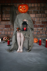 Similar image 13057480