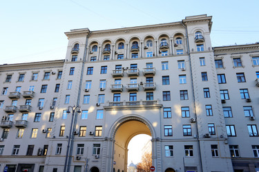 Similar image 13064485