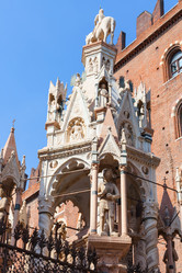 Similar image 13006586