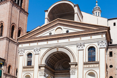 Similar image 13006799