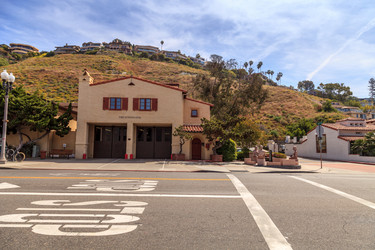 Similar image 13051299