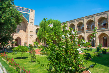 Similar image 13064431