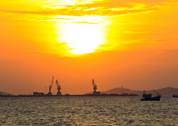 Similar image 13044602