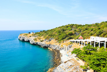 Similar image 13044620