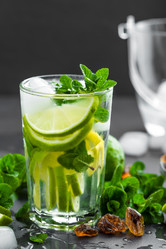 Similar image 13003468