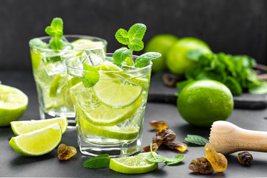 Similar image 13003481