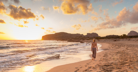 Similar image 13046468