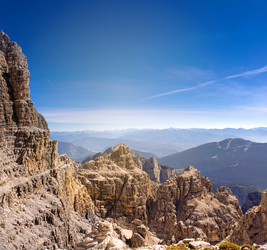 Similar image 13012476