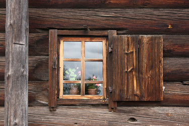 Similar image 13013136