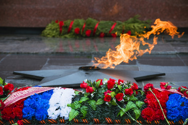 Similar image 13012973