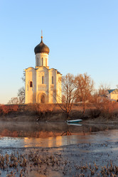 Similar image 13013442