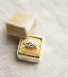 Similar image 13033351