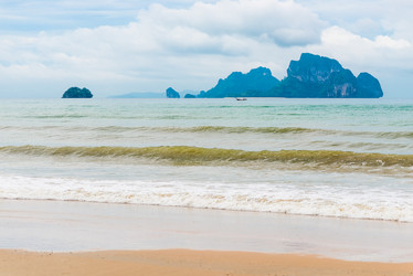 Similar image 13062973