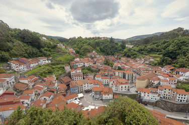 Similar image 13024739