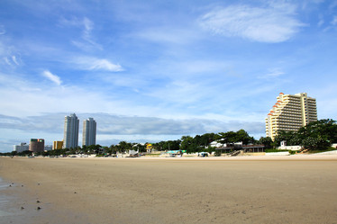 Similar image 13044772