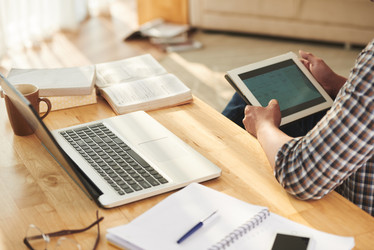 Similar image 13046679