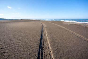 Similar image 13062056