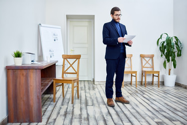 Similar image 13019537