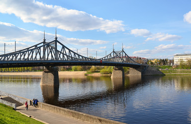 Similar image 13029066