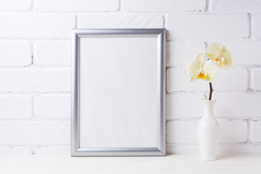 Similar image 13060959