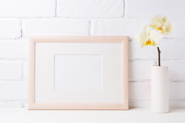 Similar image 13060960