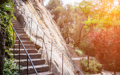 Similar image 13044913