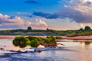 Similar image 13032375