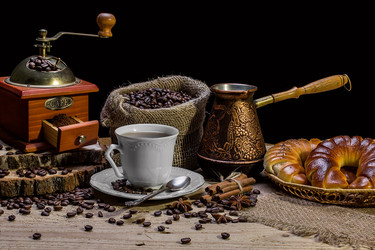 Similar image 13044327