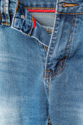 Similar image 13044437