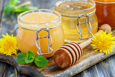 Similar image 13048973