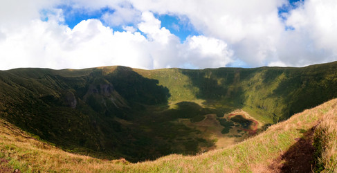 Similar image 13059379