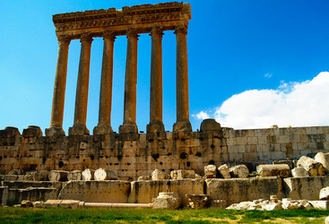 Similar image 13059380