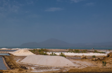 Similar image 13059399