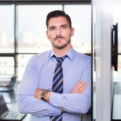 Similar image 13090034