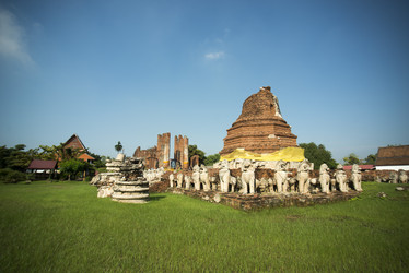 Similar image 13081948