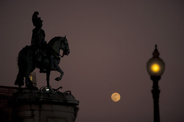 Similar image 13072935