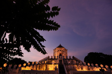 Similar image 13072290